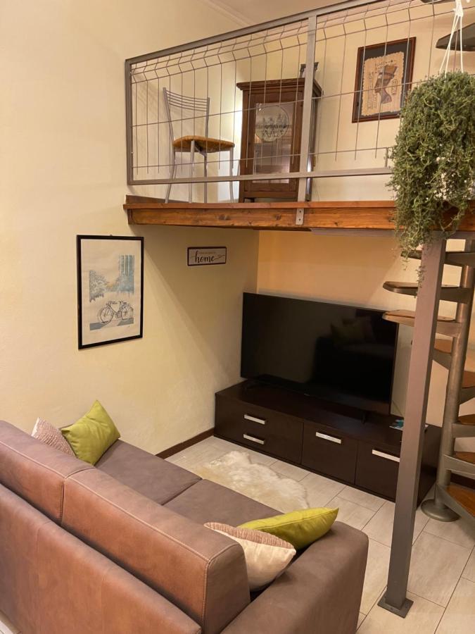 Romeo Apartment リヴォルノ エクステリア 写真